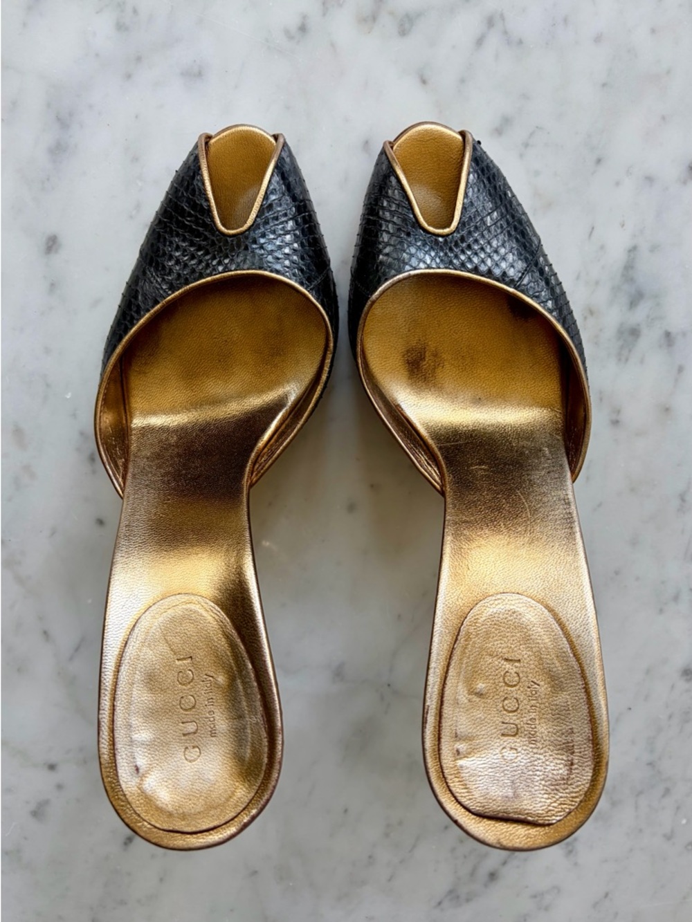 Gucci Rare Tom Ford Runway snakeskin slides, reptilian heel, blk & gold, 7 - Picture 9 of 17